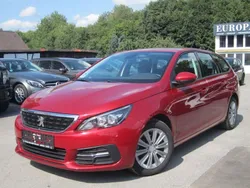 Rot Gebraucht 2019 Peugeot 308 Active Kombi | 8.990 € (Guter Preis)