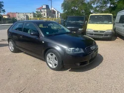 Grau Gebraucht 2003 Audi A3 Ambiente Kleinwagen | 2.500 € (Fairer Preis)