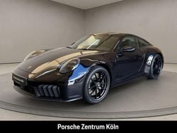 Schwarz Neu 2025 Porsche 911 Carrera 4 GTS Coupé | 215.256 € (Etwas zu teuer)