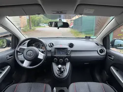 Grau Gebraucht 2012 Mazda 2 Edition Kleinwagen | 5.450 € (Etwas zu teuer)