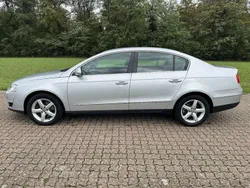 Silber Gebraucht 2005 VW Passat Comfortline Limousine | 3.700 € (Fairer Preis)