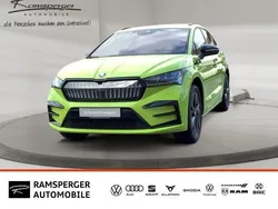Grün (mambagrün) Gebraucht 2023 Skoda Enyaq iV RS SUV | 46.490 € (Fairer Preis)