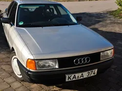 Silber Gebraucht 1988 Audi 80 Performance Limousine | 2.999 €