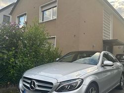 Silber Gebraucht 2015 Mercedes C220 Limousine | 20.000 € (Teuer)