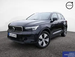 Schwarz / onyx schwarz (metallic) Gebraucht 2023 Volvo XC40 Plus SUV | 39.900 € (Teuer)