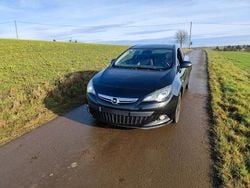 Schwarz Gebraucht 2012 Opel Astra GTC Coupé | 4.500 € (Guter Preis)