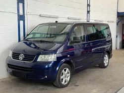 Blau Gebraucht 2008 VW T5 Van | 14.500 € (Teuer)