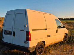 Weiß Gebraucht 2000 Fiat Scudo Van | 1.200 €