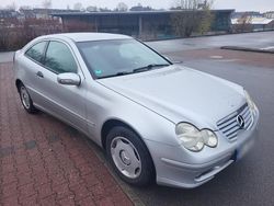 Silber Gebraucht 2003 Mercedes C180 Coupé | 1.850 € (Guter Preis)
