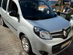 Silber Gebraucht 2021 Renault Kangoo LIMITED Van / Kleinbus | 9.900 € (Guter Preis)