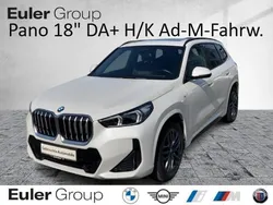 Mineralweiss metallic Gebraucht 2023 BMW X1 Performance SUV | 39.933 € (Fairer Preis)