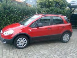 Rot Gebraucht 2010 Fiat Sedici Dynamic SUV | 4.950 € (Fairer Preis)