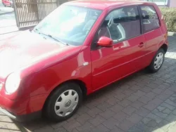 Rot Gebraucht 2003 VW Lupo Kleinwagen | 1.950 € (Etwas zu teuer)