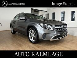 Grau Gebraucht 2017 Mercedes GLA200 Urban SUV | 22.480 € (Fairer Preis)