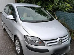 Silber Gebraucht 2005 VW Golf Plus Cross Van / Kleinbus | 1.850 €