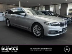 Glaciersilber Gebraucht 2018 BMW 530 Luxury Line Kombi | 22.850 € (Fairer Preis)
