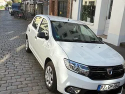 Weiß Gebraucht 2018 Dacia Sandero Acces Kleinwagen | 6.250 € (Fairer Preis)