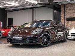 Mahagonimetallic Gebraucht 2021 Porsche Panamera Sport Turismo Kombi | 82.990 € (Etwas zu teuer)