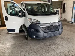 Weiß Gebraucht 2020 Citroën Jumper Van / Kleinbus | 23.800 € (Fairer Preis)