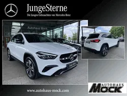 Weiß Gebraucht 2024 Mercedes GLA180 Advanced SUV | 35.890 € (Fairer Preis)