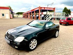 Schwarz Gebraucht 1999 Mercedes SLK230 Cabrio | 9.999 € (Teuer)