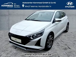 Weiß Gebraucht 2025 Hyundai i20 Trend Limousine | 18.606 € (Fairer Preis)