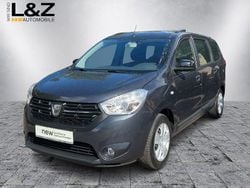 Grau Gebraucht 2021 Dacia Lodgy Comfort Van / Kleinbus | 15.480 € (Fairer Preis)
