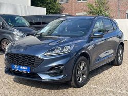 Blau Gebraucht 2022 Ford Kuga ST-Line X SUV | 25.490 € (Etwas zu teuer)
