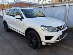 Weiß Gebraucht 2018 VW Touareg SUV | 14.900 €