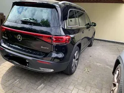 Kosmosschwarz metalliclack Gebraucht 2022 Mercedes EQB300 SUV | 31.850 € (Superpreis)