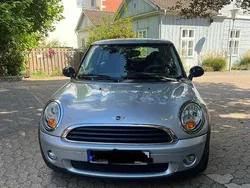 Silber Gebraucht 2010 Mini ONE Kleinwagen | 3.600 € (Fairer Preis)