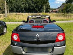 Schwarz Gebraucht 2005 Renault Mégane Cabriolet Cabrio | 2.800 €