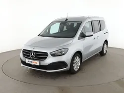 Grau Gebraucht 2023 Mercedes T180 Progressive Van / Kleinbus | 25.160 € (Guter Preis)