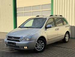 Silber Gebraucht 2007 Kia Carnival Van / Kleinbus | 3.500 € (Fairer Preis)