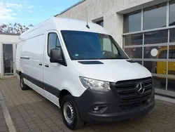 Arktikweiss Gebraucht 2021 Mercedes Sprinter Van | 27.390 € (Guter Preis)