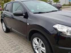 Schwarz Gebraucht 2010 Nissan Qashqai SUV | 6.900 € (Fairer Preis)