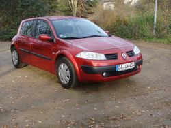 Rot metallic Gebraucht 2003 Renault Mégane II Limousine | 5.150 €