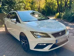Weiß Gebraucht 2019 Seat Leon ST FR Kombi | 16.490 € (Fairer Preis)