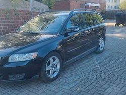 Schwarz Gebraucht 2007 Volvo V50 Kinetic Kombi | 1.100 € (Superpreis)