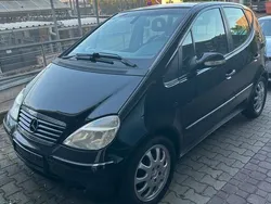 Schwarz Gebraucht 2005 Mercedes A190 Kleinwagen | 4.300 €