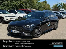 Obsidianschwarz Gebraucht 2024 Mercedes C220 AMG Kombi | 49.690 €