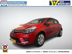 Rot Gebraucht 2019 Renault Clio IV Zen Limousine | 5.950 € (Fairer Preis)