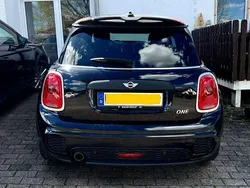Schwarz Gebraucht 2018 Mini John Cooper Works Kleinwagen | 8.000 €