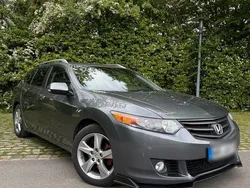 Grau Gebraucht 2009 Honda Accord Kombi | 7.999 € (Teuer)