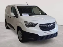 Jade weiß Gebraucht 2020 Opel Combo Edition Van / Kleinbus | 12.490 € (Guter Preis)
