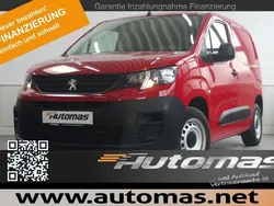 Rot Gebraucht 2021 Peugeot Partner Van / Kleinbus | 15.980 € (Guter Preis)