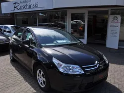 Schwarz Gebraucht 2009 Citroën C4 Advance Limousine | 3.890 € (Teuer)