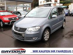 Grau Gebraucht 2008 VW Touran Highline Van / Kleinbus | 2.800 € (Superpreis)