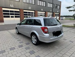 Silber Gebraucht 2008 Opel Astra Kombi | 2.700 € (Fairer Preis)