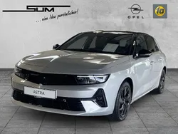 Silber Gebraucht 2024 Opel Astra Limousine | 26.990 € (Etwas zu teuer)